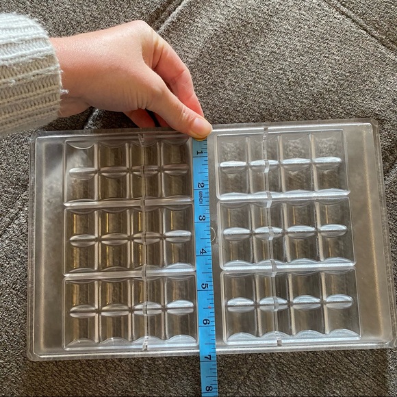 Fat Daddio's Polycarbonate Rounded Square Bar Chocolate Mold 11”x 7” Translucent - Picture 6 of 8